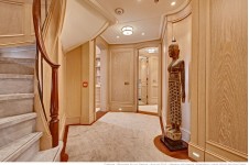 Calliope Yacht - Guests Lobby
